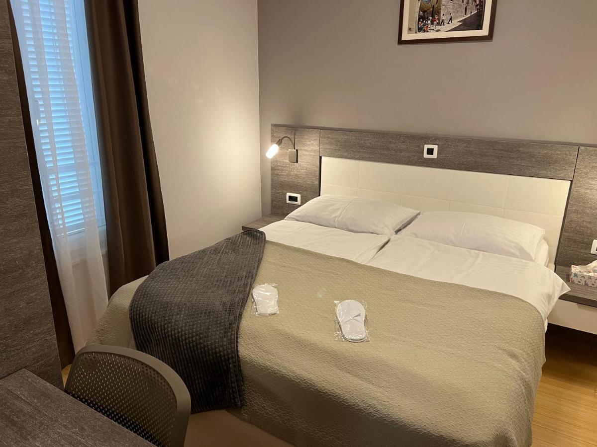 Sunny U Resortu, Petrcane, Za 4, Akcija! Appartement